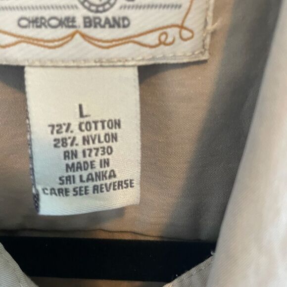 🟢Cherokee Brand Traveler Gear Tan Vest Size L - Picture 8 of 8